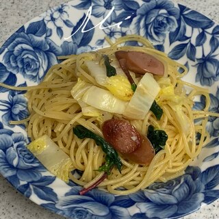 ウインナーと白菜のコンソメパスタ